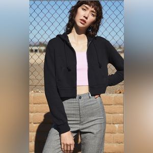 Brandy Melville Cropped Black Zip Up Sweatshirt